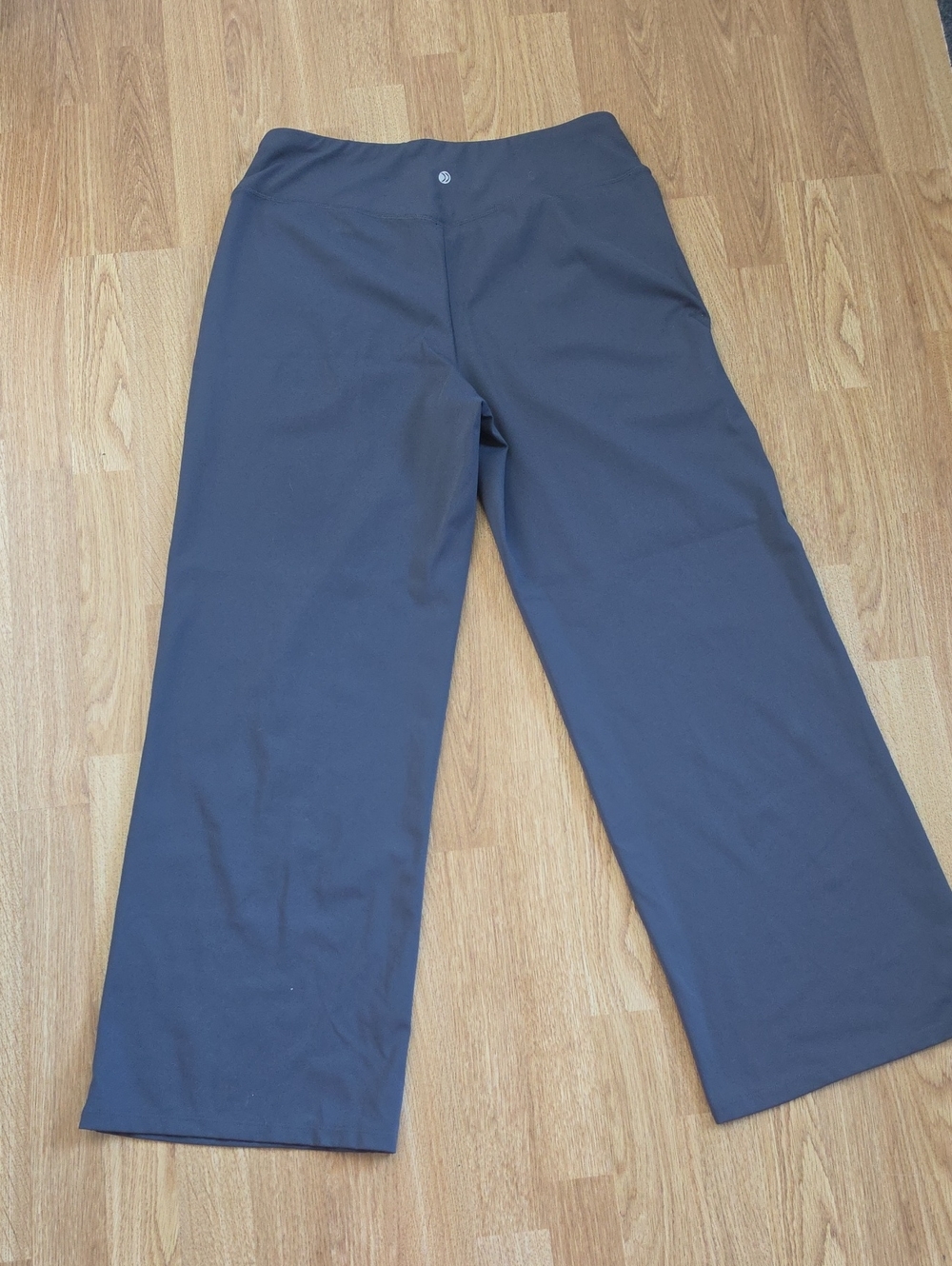 Womens Wide-Leg Performance Pants - Charcoal